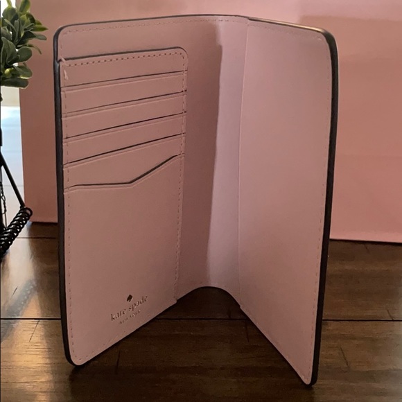 NWT kate spade Staci Confetti Passport Holder - Picture 6 of 10